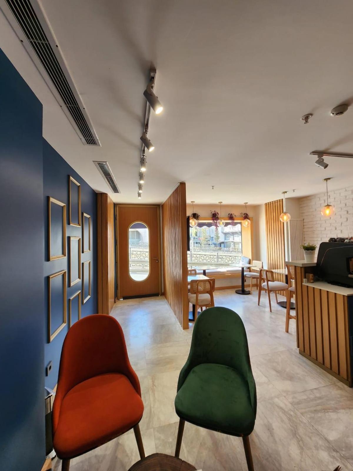 Taksim Landhouse Hotel Istanbul Exterior photo