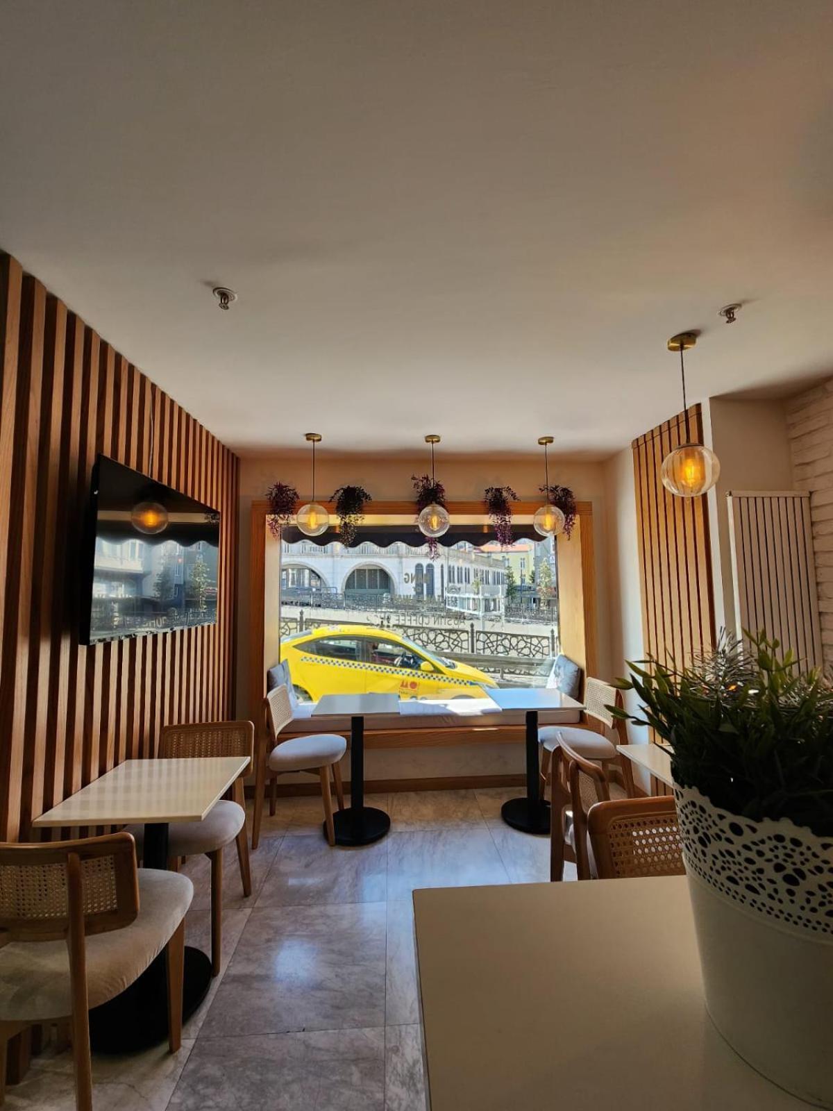 Taksim Landhouse Hotel Istanbul Exterior photo
